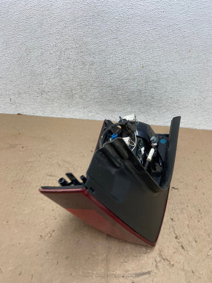 2003 to 2007 Cadillac Cts Left Driver LH Side Tail Light AG5481 LK6