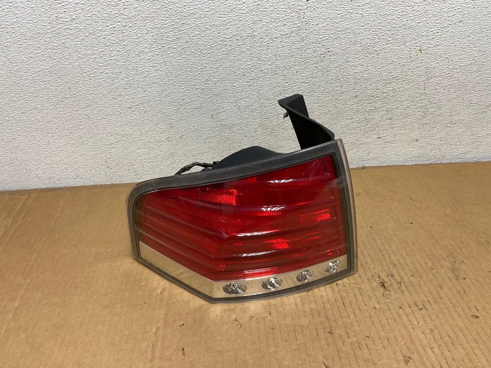 2007 to 2010 Lincoln MKX Left Driver Lh Side Tail Light AD0881 LK0