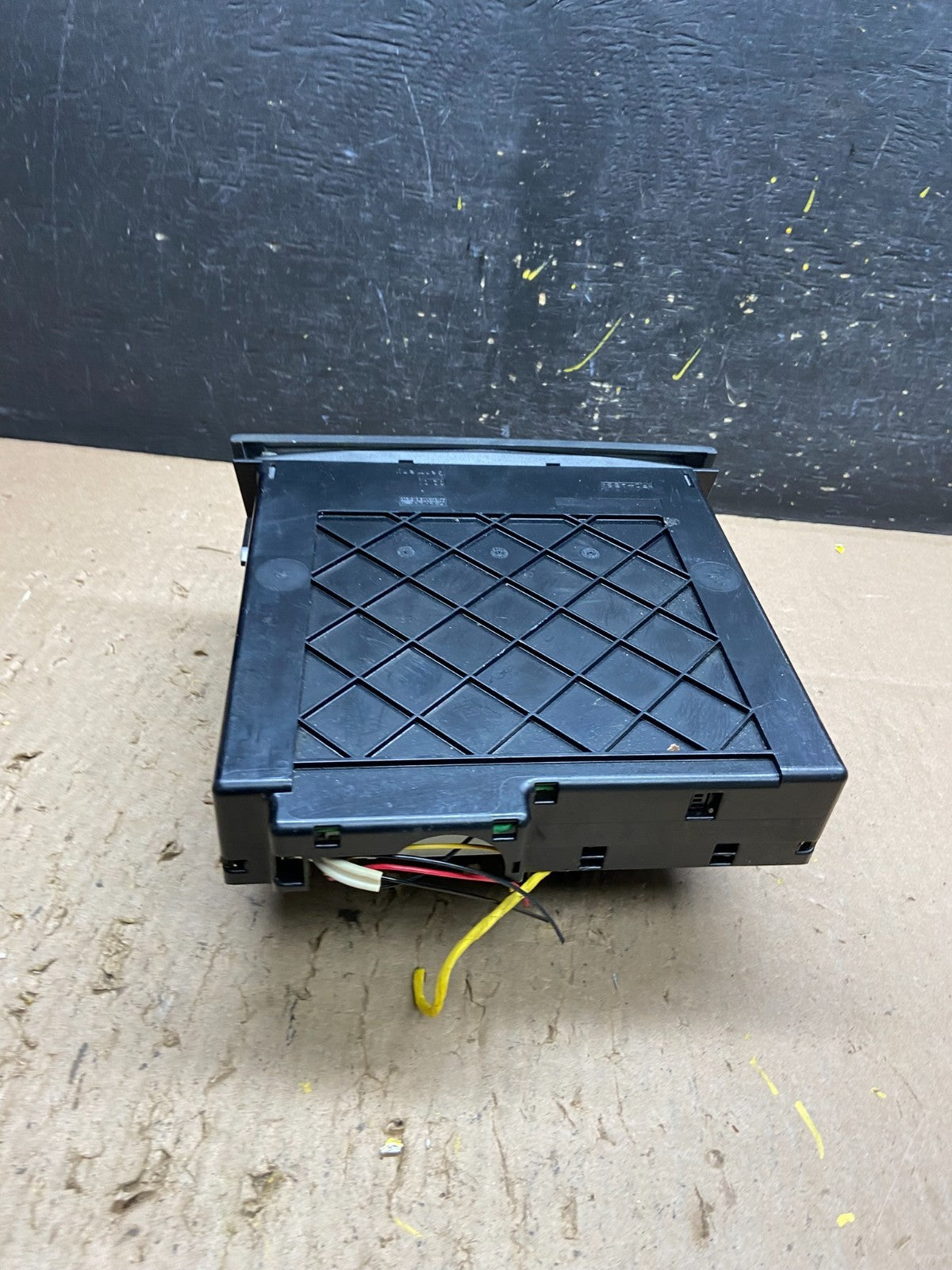 2006-2011 Mercedes W211 E350 E500 Center Console Switch Control Unit T6386 DG3