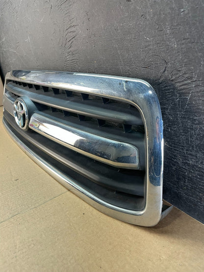 2001 to 2002 Toyota Tundra Front Grill Grille Chrome AF52591
