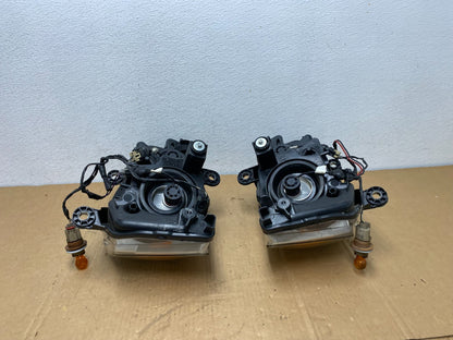 2008 to 2016 Chrysler Town and Country Left+Right Side Headlights AC8566 DW7