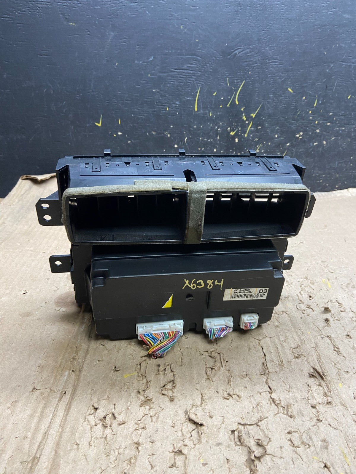 2004-2005 Toyota Sienna A/C Climate Heater Temperature Control Air Vent x6384 DG4