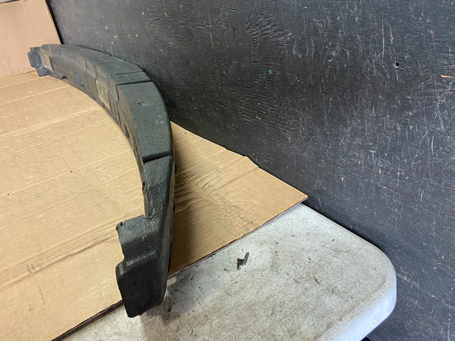 2010 to 2012 Lincoln MKT Front Impact Absorber O1157 DG2