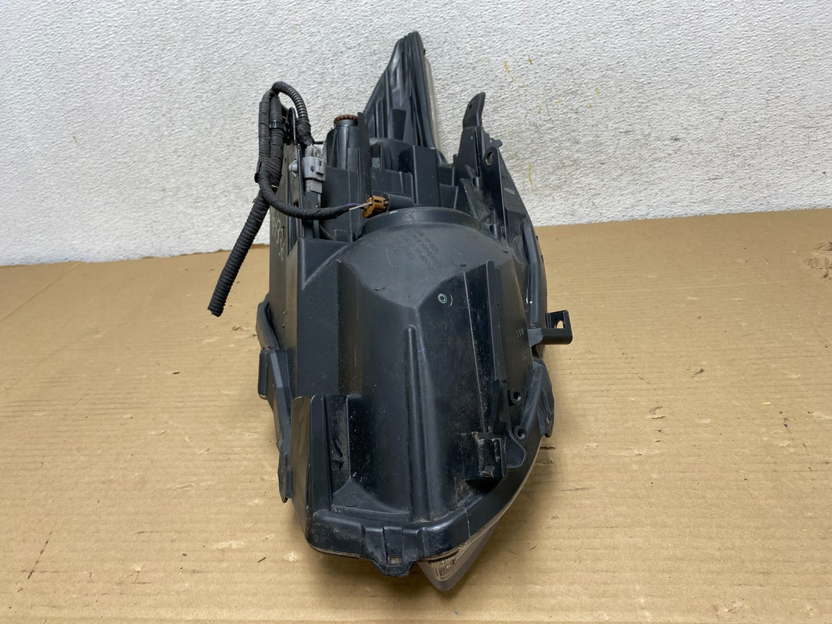 2010 - 2011 Toyota Prius Left Driver LH Blue Halogen Headlight AG9336 DW6