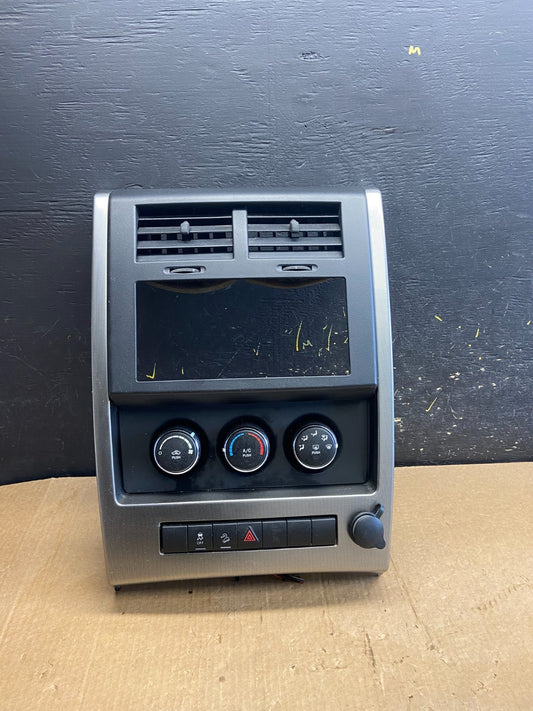 2008 to 2012 Jeep Liberty Dash Climate Temperature Control Radio Bezel z4158 DG0