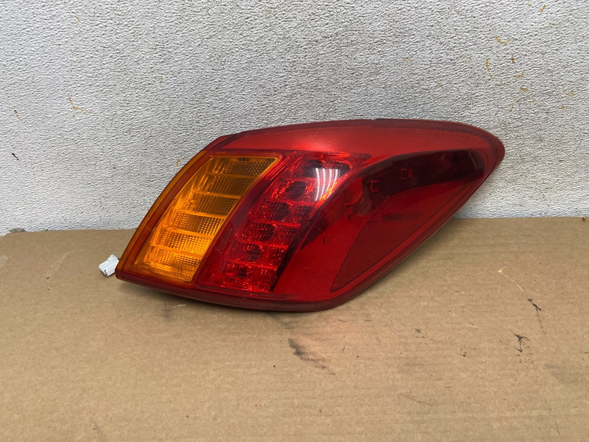 2009 2010 Nissan Murano Right Passenger Rh Side Tail Light AH4454 DW0