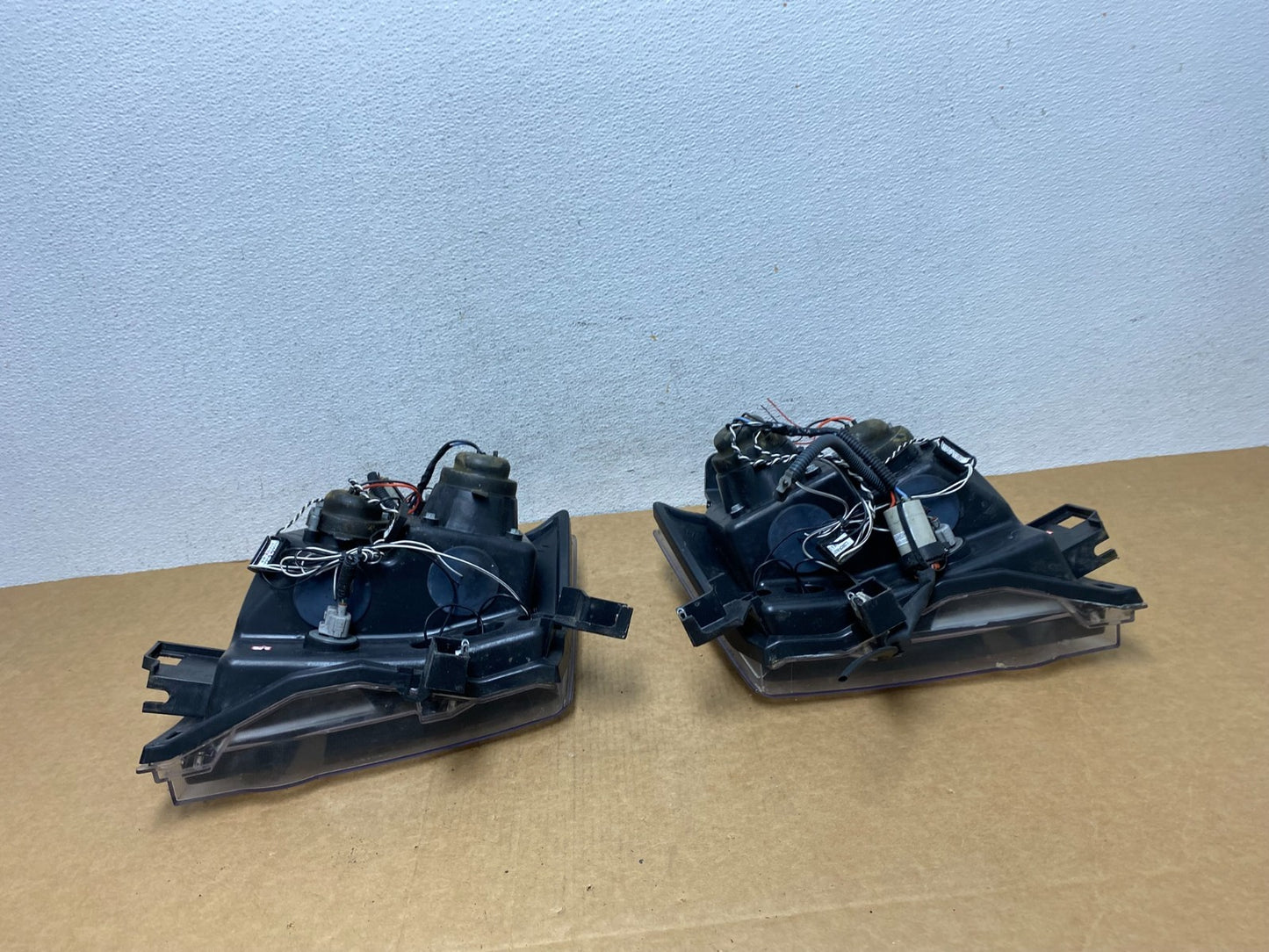 2005-2015 Nissan Xterra Driver Left+Right Set LED Black Headlights AD4480 DW6