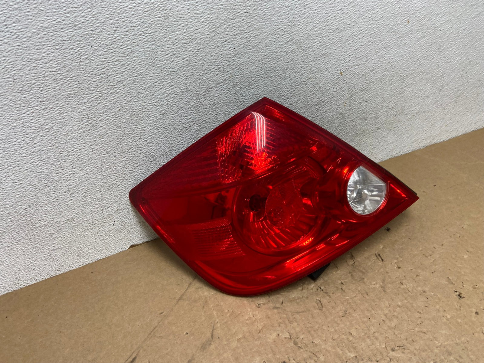 2005 2006 2007 Scion TC Tail Light Left Driver Lh Side A1132 LK2