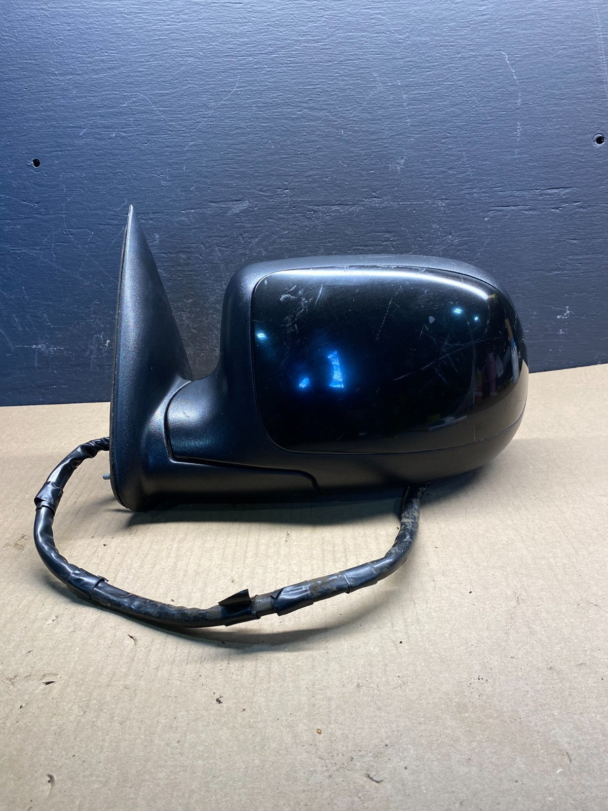 2003 to 2006 Gmc Yukon Left Driver LH Turn Signal View Door Mirror AC8837 DG0