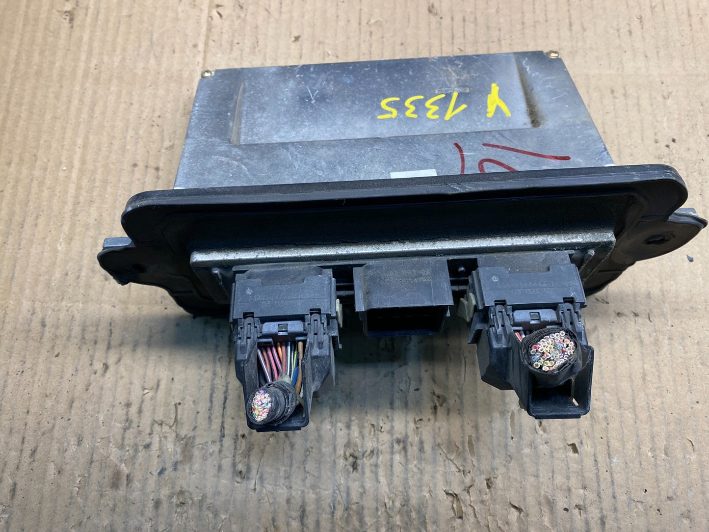 2004 Ford Explorer Engine Control Unit ECU Computer Module y1335 DG1