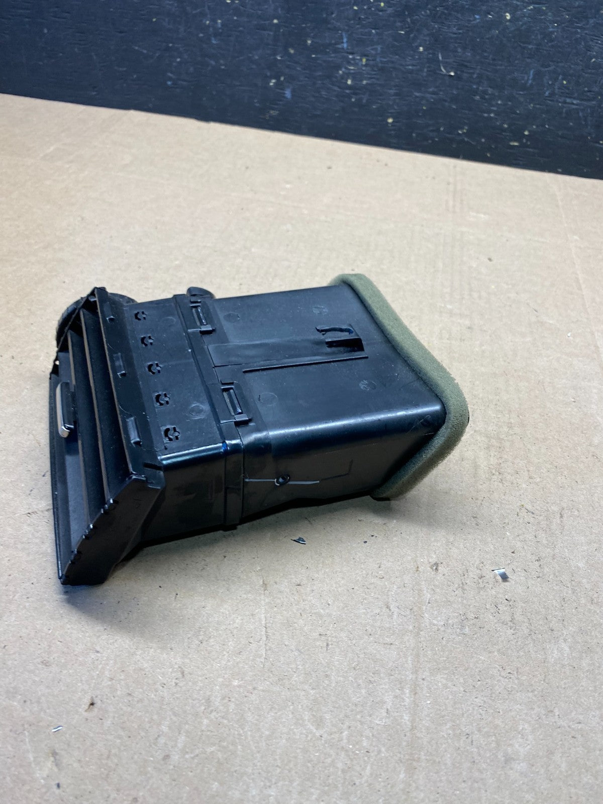 2006-2009 Mercury Milan Left Driver Side Dash Heater AC A/C Air Vent r6329 DG2