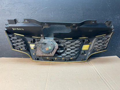 2013 to 2019 Nissan NV200 Front Upper Grill Grille AD8371 DG3
