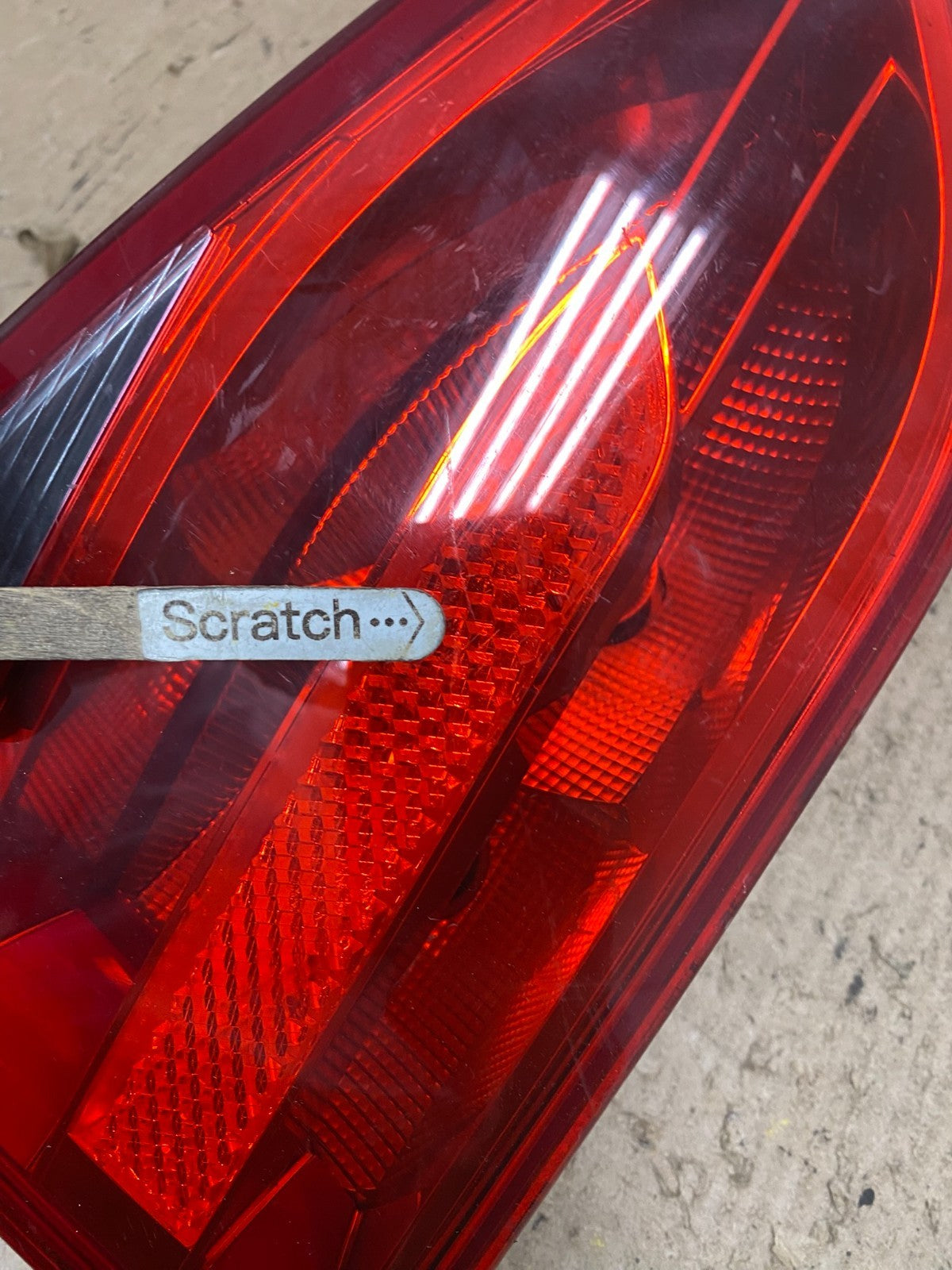 2009 2010 2011 2012 Audi A4 Sedan Right Passenger Inner Tail Light Q3800 DW4