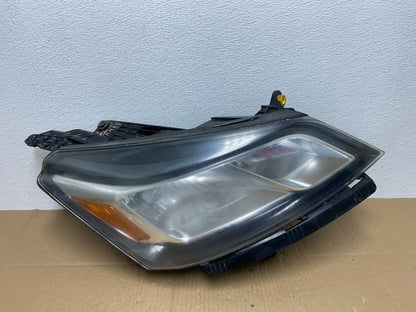 2013-2017 Chevrolet Traverse Right Passenger Side Halogen Headlight AB8100 DW0