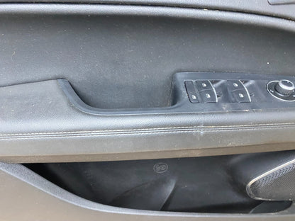 2017-2022 Alfa Romeo Stelvio Front Left Driver LH Interior Door Panel M6920 DG3