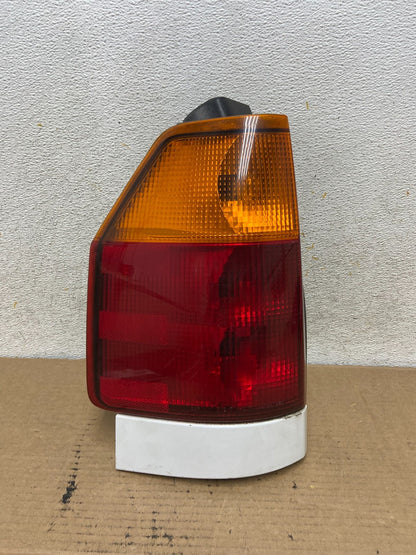 2002 to 2009 Gmc Envoy Left Driver Lh Side Tail Light AH4116 LK0