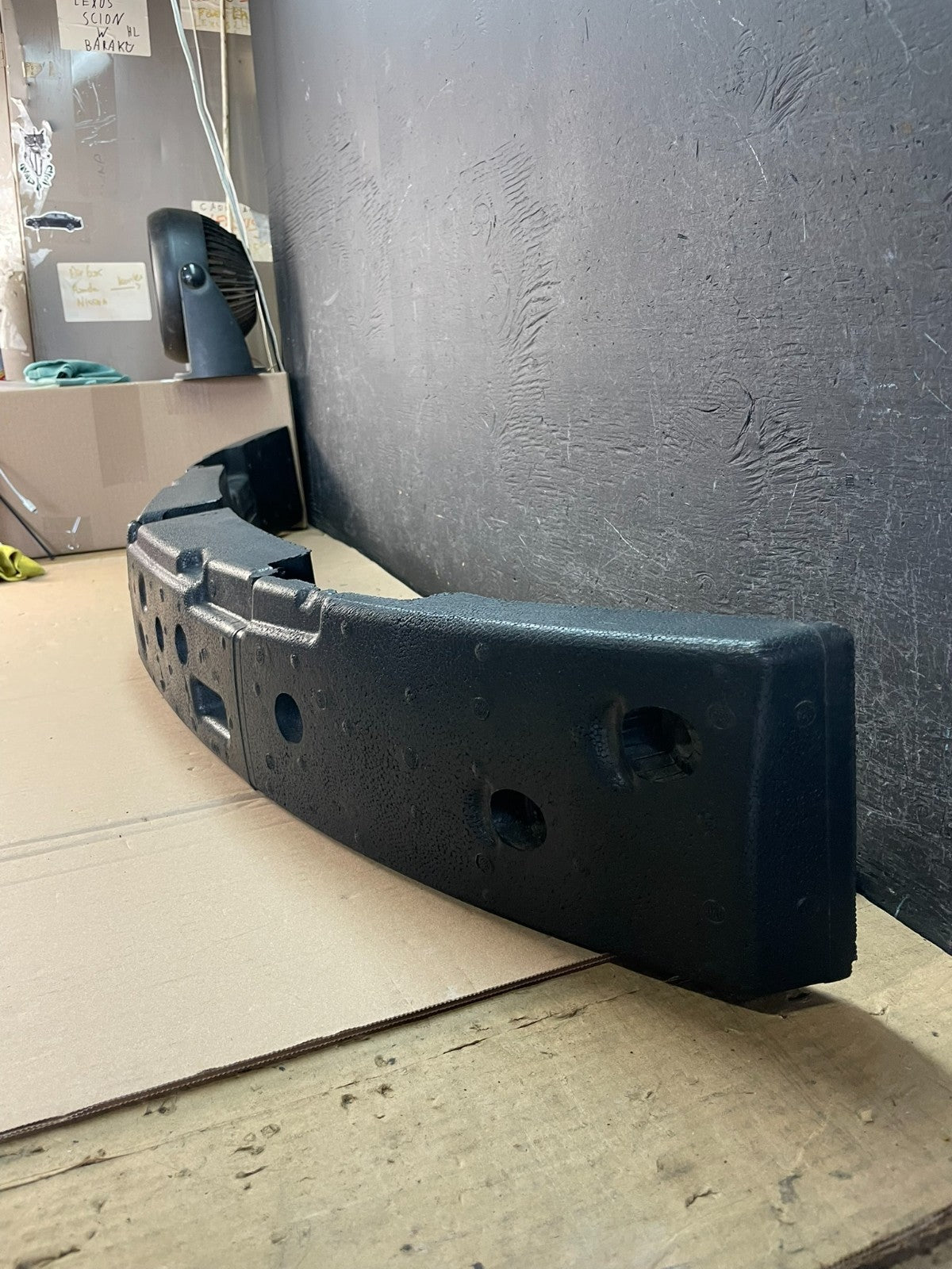 2010 to 2013 Buick LaCrosse Front Bumper Absorber 20925294 AD8343 DG1