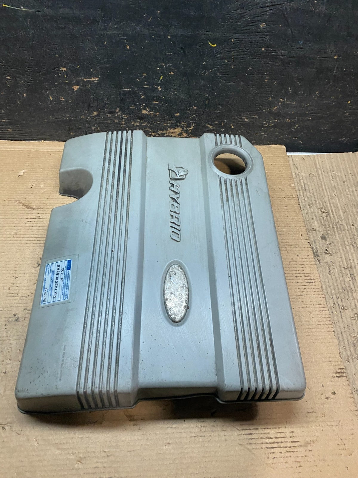 2006 to 2008 Ford Escape Hybrid Engine Motor Cover Oem V9384 DG2