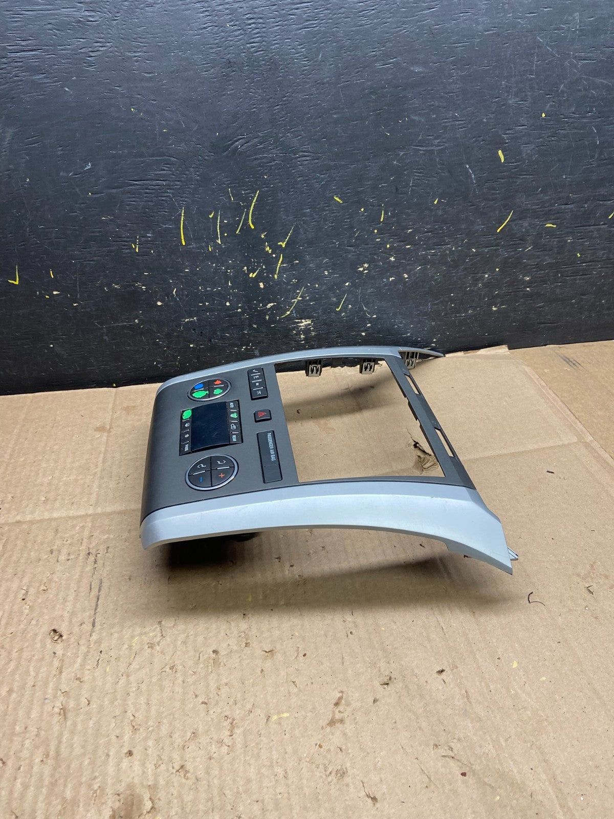 2008 to 2012 Buick Enclave AC Heater Climate Control Unit Y2552 DG3