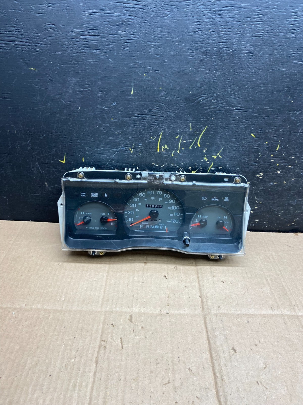 1998 to 2005 Mercury Marquis Speedometer Cluster Gauge Oem aa4908 DG0