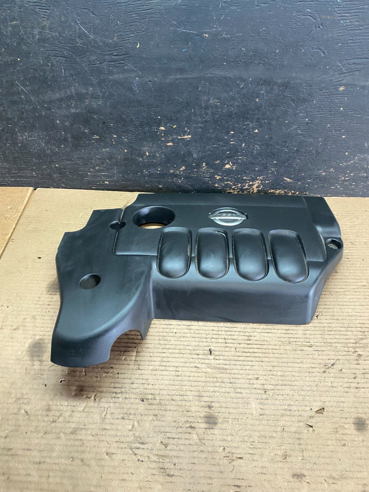 2007 to 2013 Nissan Altima 2.5 L Engine Cover s3705 DG0