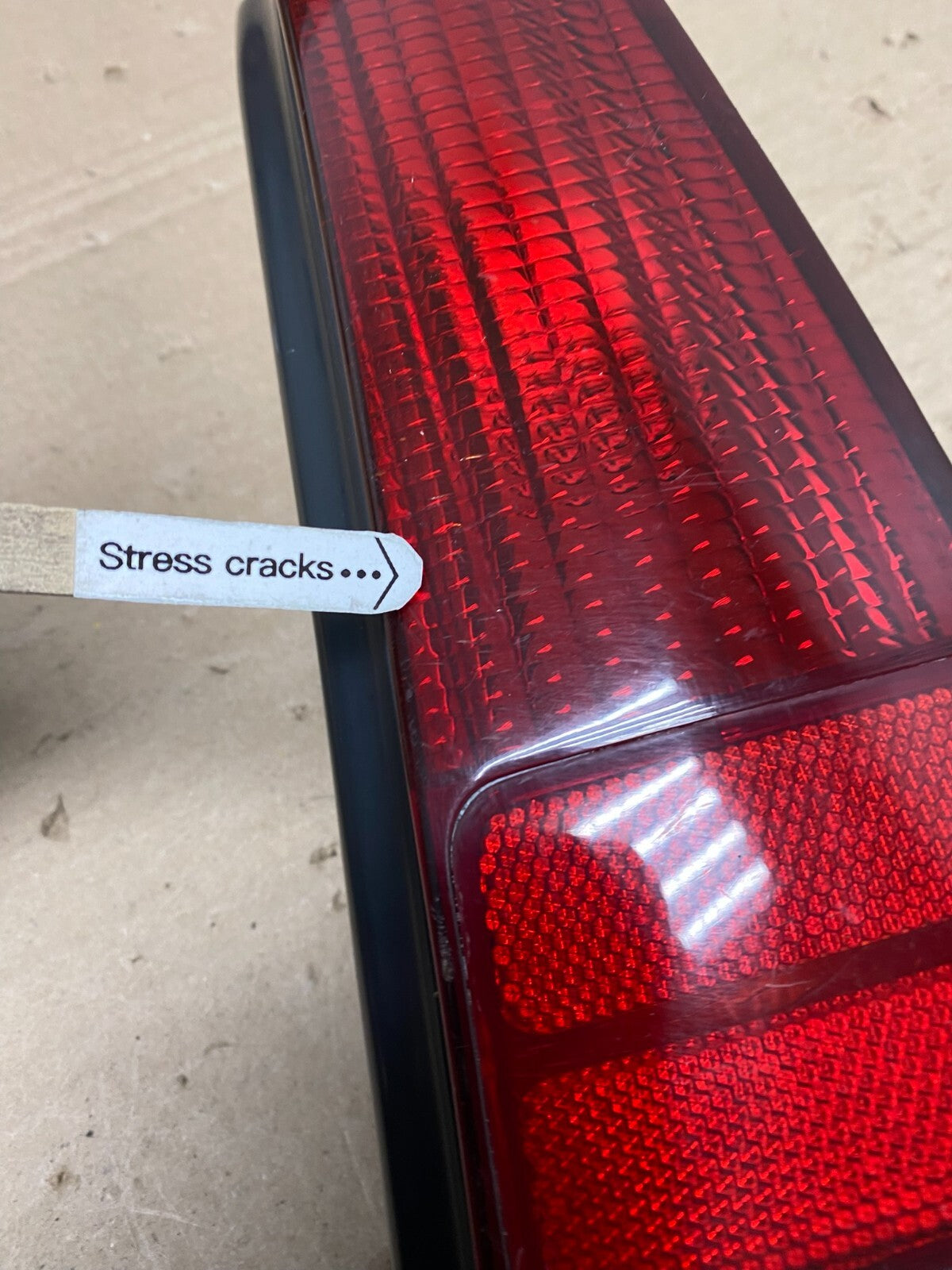 1986 - 1991 Ford Taurus Wagon Right Passenger RH Side Tail Light i8647 DG Oem6