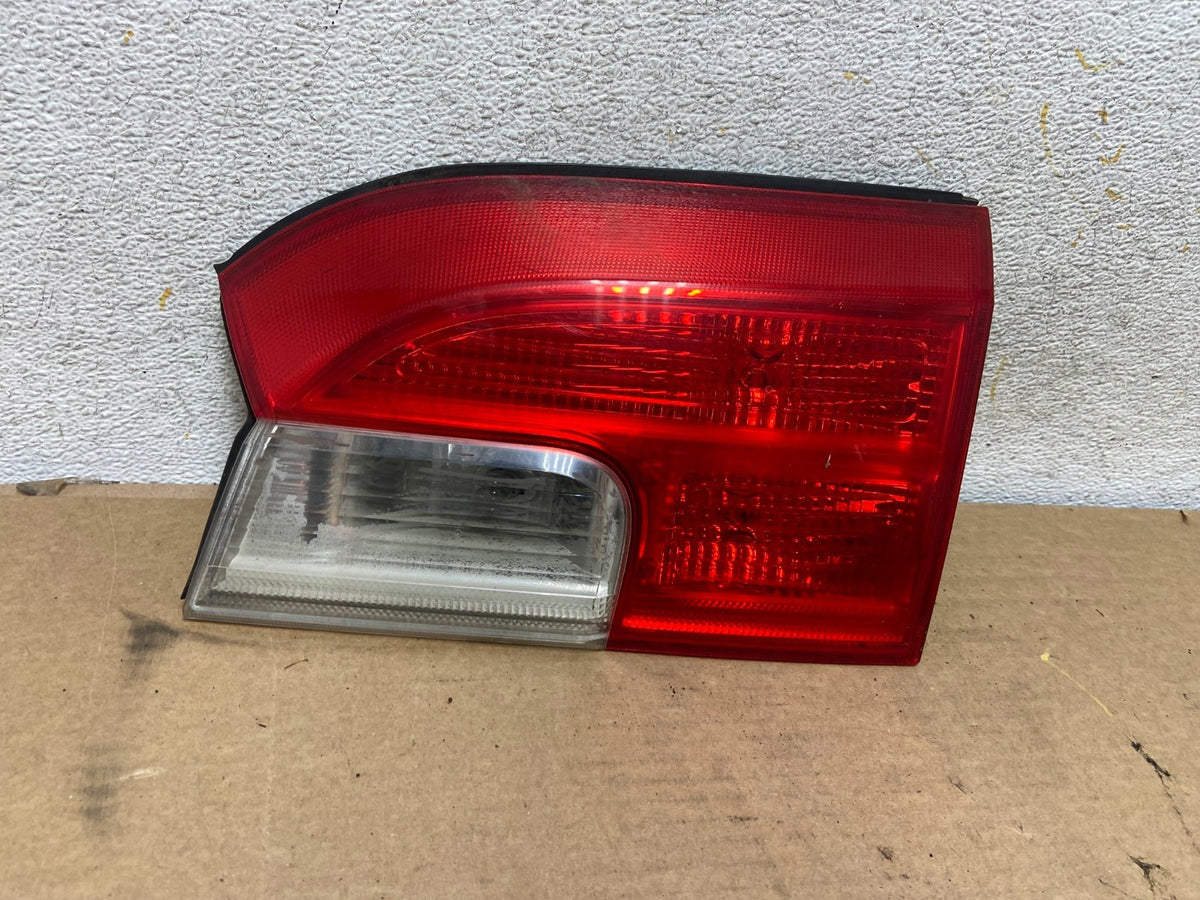 2010 - 2017 GMC Terrain Tail Light Inner Right Passenger Rh AH4445 DW0