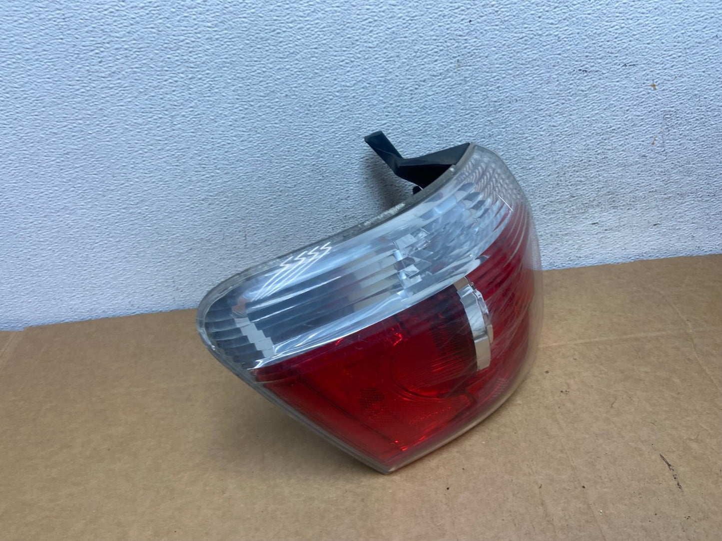 2007 to 2012 GMC Acadia Tail Light Left Driver Lh Side AD5299 LK2