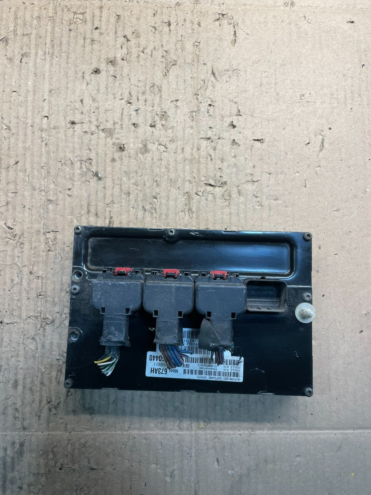 2006 Jeep Commander Grand Cherokee 3.7L Engine Control Module p56044673ah v24290