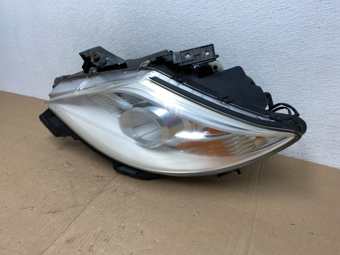 2010 - 2012 Mazda Cx9 Cx-9 Left Driver LH Headlight Xenon HID AG4649 DW1