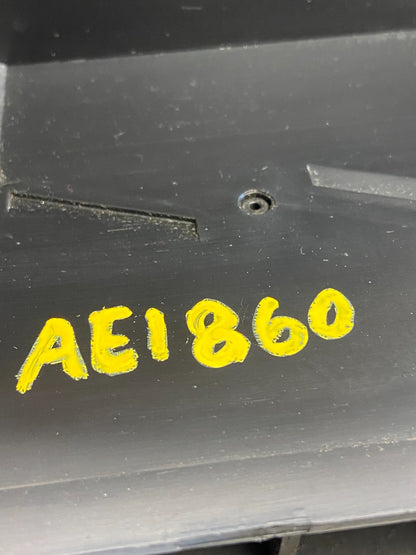 2007 - 2012 GMC Acadia A/C Heater Climate Control Radio Panel Bezel OE ae1860 DG8