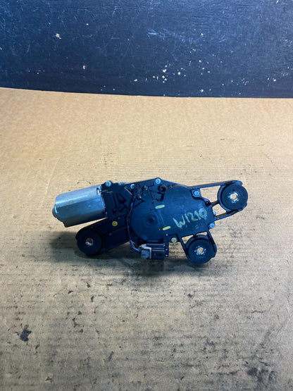 2011 to 2019 Ford Fiesta Rear Windshield Wiper Motor OEM aa1718 DG4