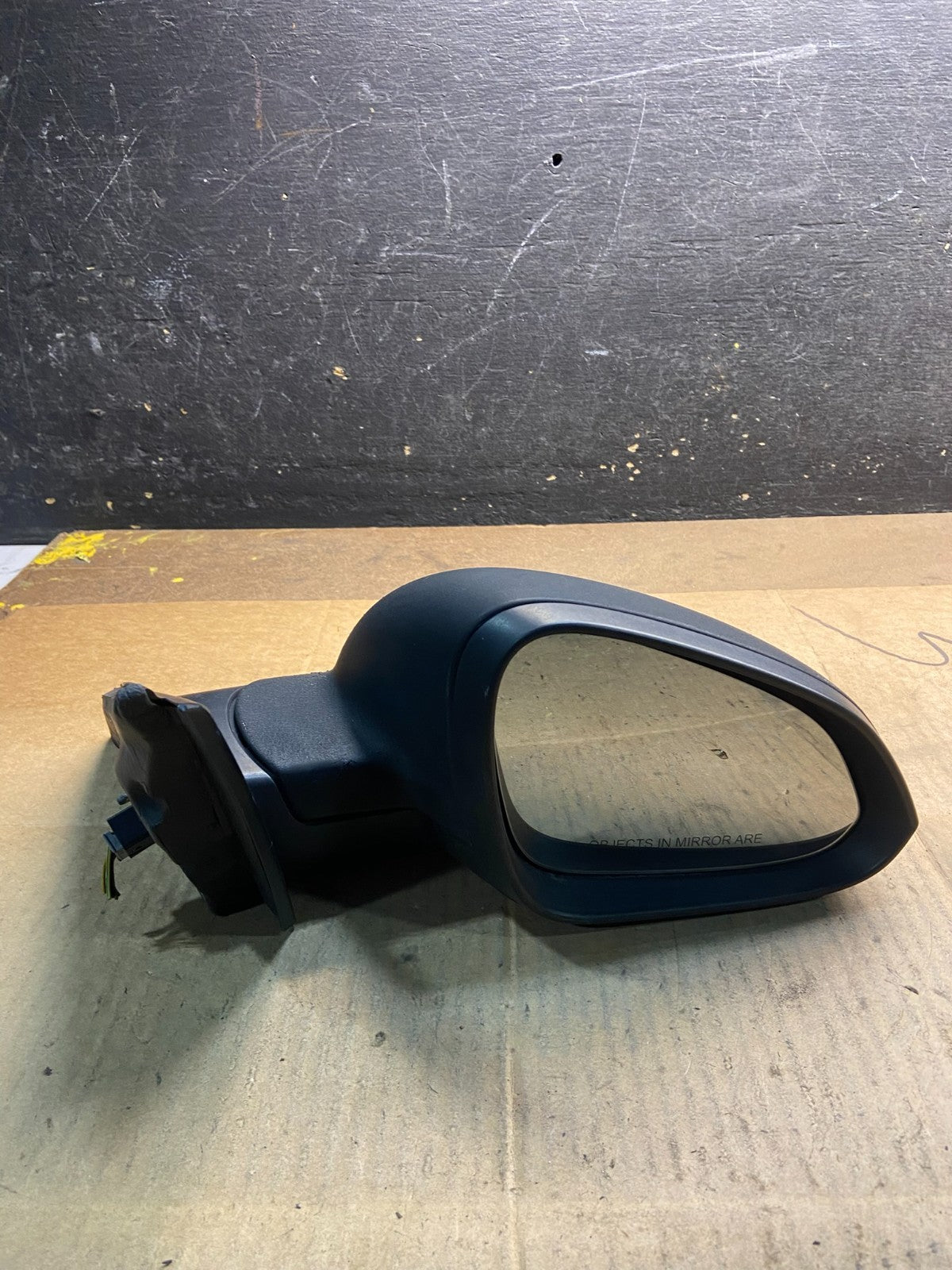 2011 to 2017 Buick Regal Right passenger RH Side View Door Mirror Y3956 MS8