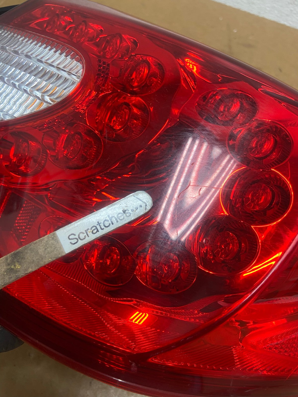 2011 2012 2013 Infiniti M37 M56 Right Passenger RH Tail Light AE0549 LK3
