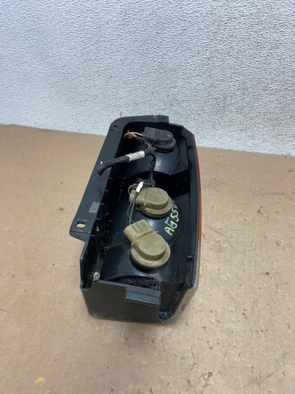 1997 to 2001 Jeep Cherokee Left Driver Side Tail Light AG5508 LK7