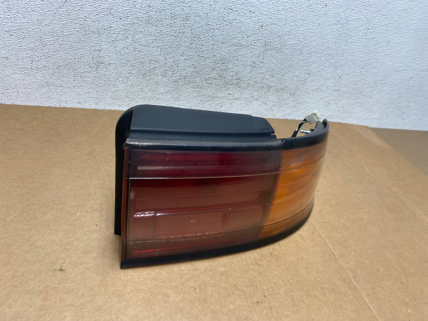 1992 1993 1994 Toyota Camry Right Passenger RH Side Tail Light AE2914 LK2
