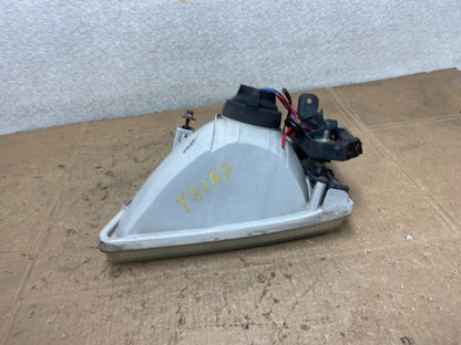 2001 2002 2003 Toyota Sienna Right Passenger Rh Side Headlight Halogen Y8167 DW8