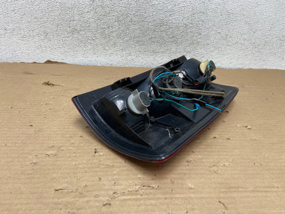2002 to 2006 Dodge Ram 1500 Left Driver side Tail Light AG8192 LK5