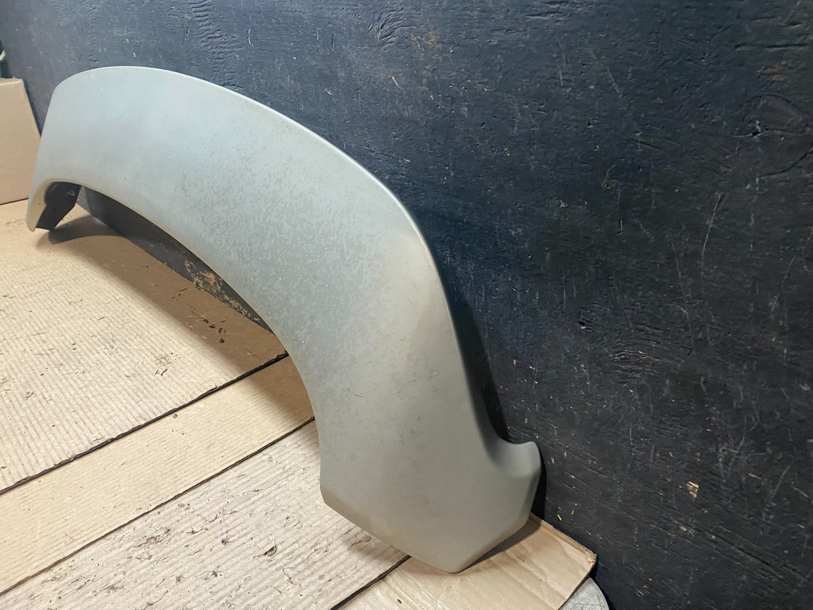 1999 to 2003 LEXUS RX300 Rear Spoiler Gate Hatch Wing OEM v7164 DG1