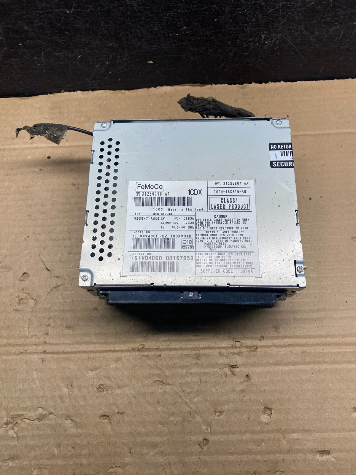 2008 to 2011 Volvo V70 CD Player Radio Head Unit ad9487 DG3