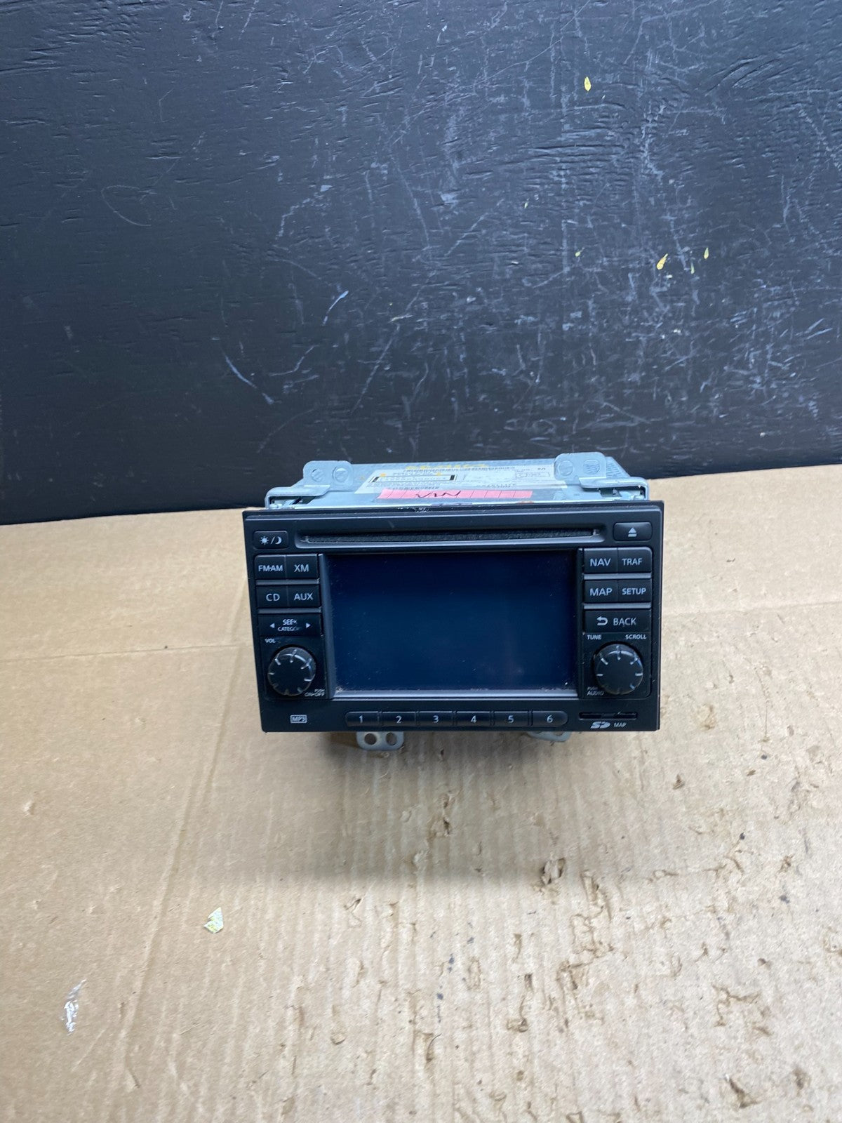 2011 to 2012 Nissan Rogue AM FM XM Radio CD Player Screen Receiver AB9663 DG0