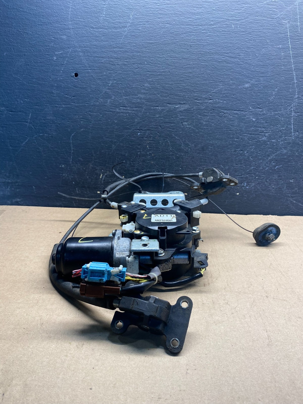 2005 - 2010 Honda Odyssey Rear Left Sliding Door Lock Actuator Motor ae7383 DG1
