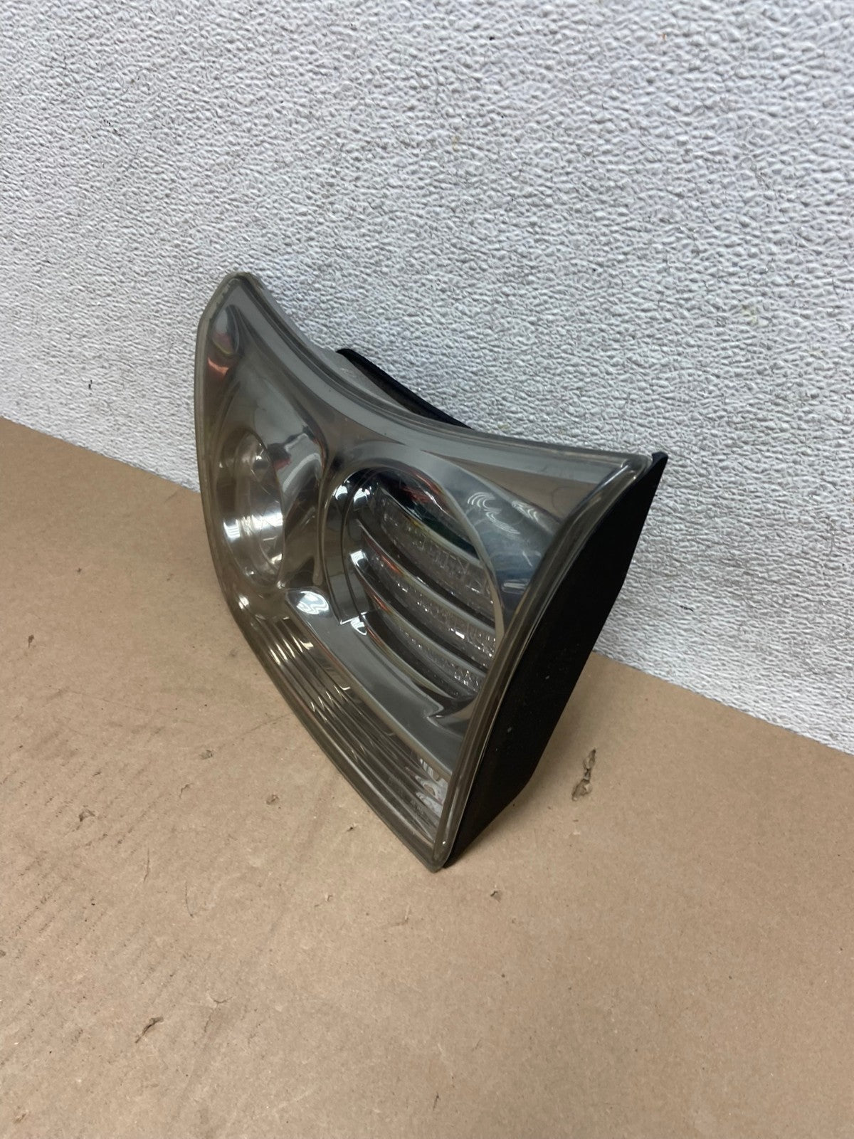2006 to 2007 Lexus RX400H Right RH Side Inner Tail Light AG6663 LK1