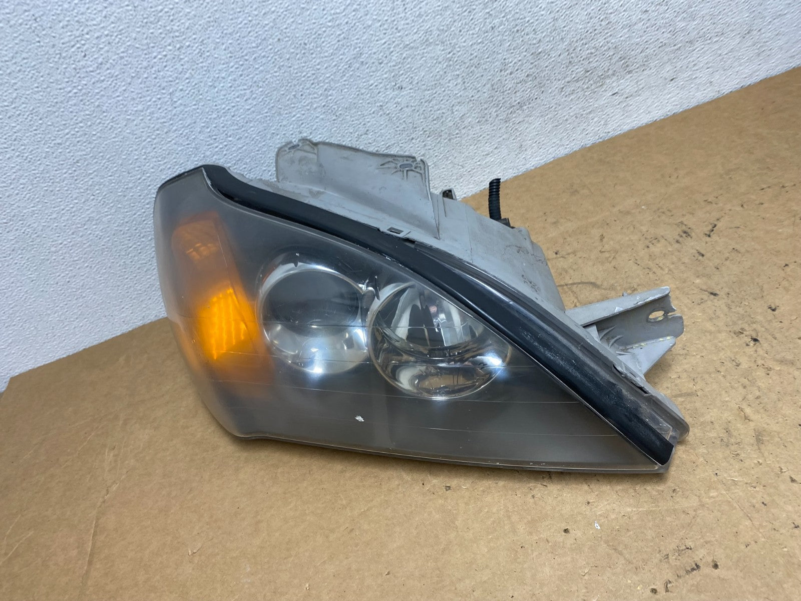 2004 to 2006 Suzuki Verona Right Passenger View Door Mirror AD5240 DG1