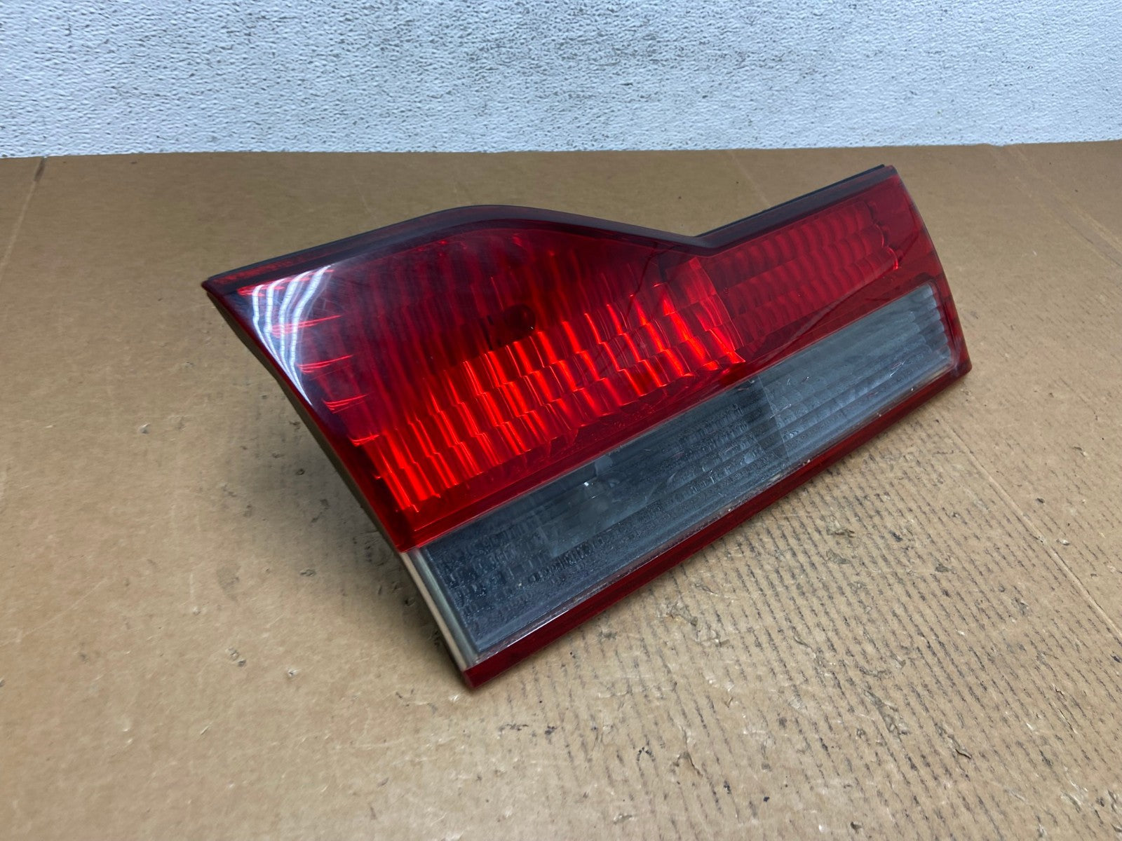 2001 to 2002 Honda Accord Left Driver LH Side Inner Tail Light AE1387 LK2