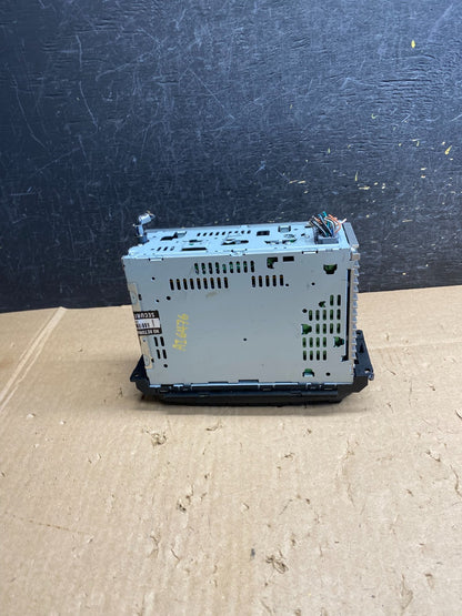 2002 - 2006 Chrysler Dodge Jeep Ram Radio CD Player AM/FM Receiver AI6476 DW4