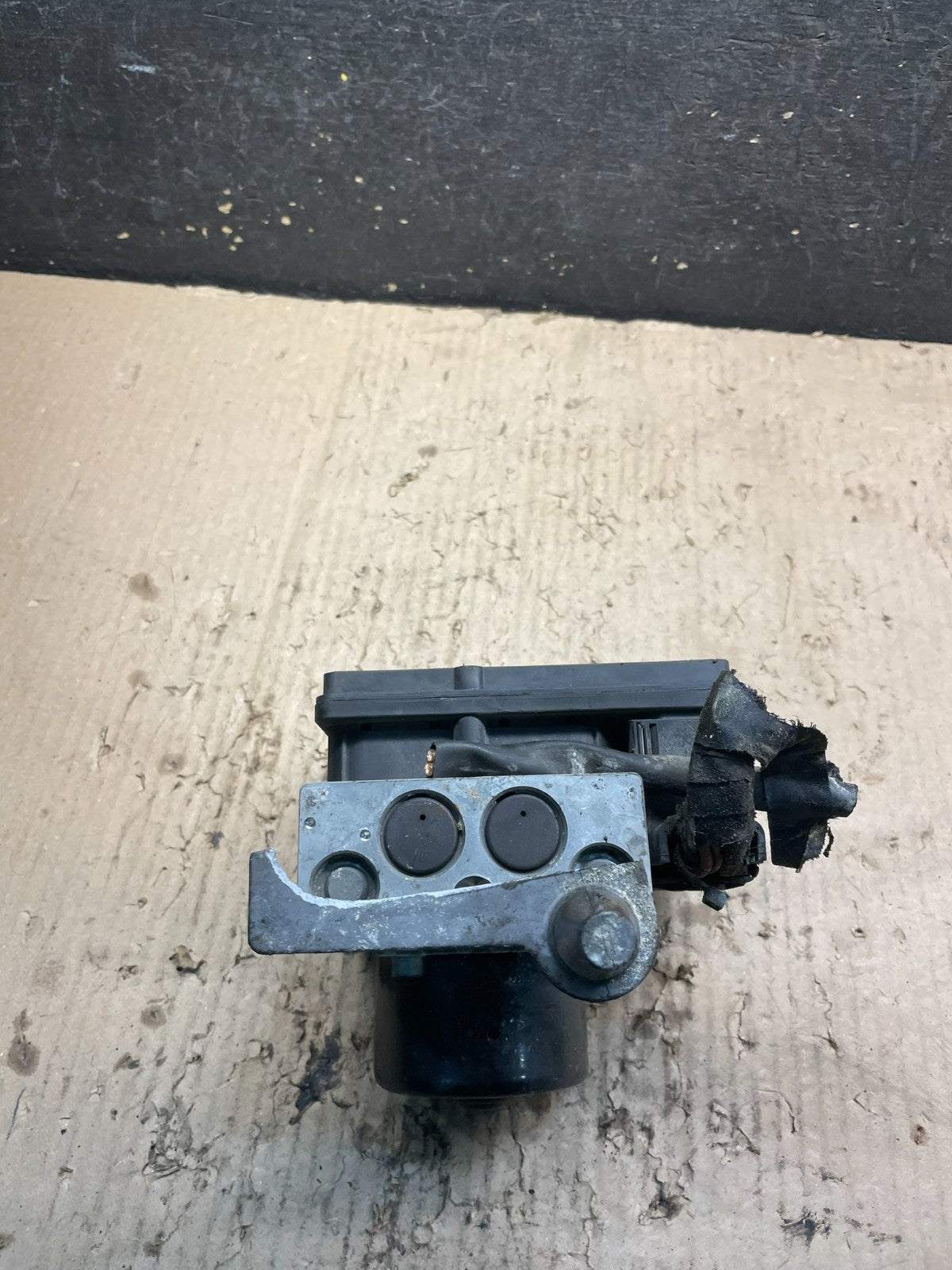 2002 to 2005 Mercedes CLK320 CLK500 ABS Anti Lock Brake Pump X0988 DG2