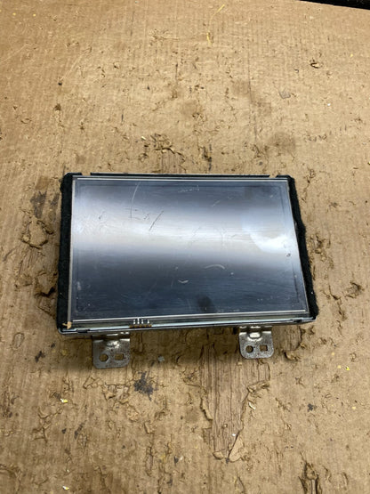 2010 - 2018  Infiniti JX35 M37 M56 Q70 Radio Information Display Screen AA0041DG0