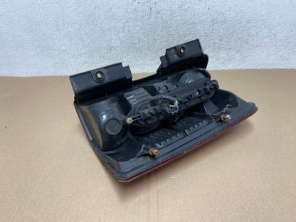 2008 to 2012 Jeep Liberty Left Driver Side Lh Tail Light AE9399 LK5