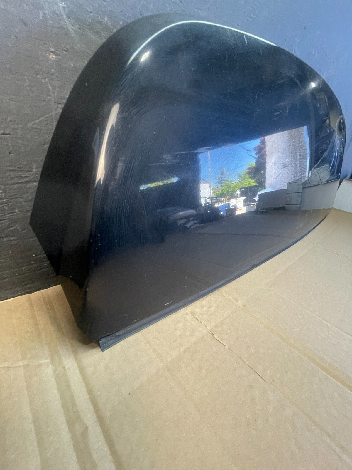 2016 to 2019 Ford Explorer Rear Upper Tailgate Liftgate Wing Spoiler AC9662 DG1